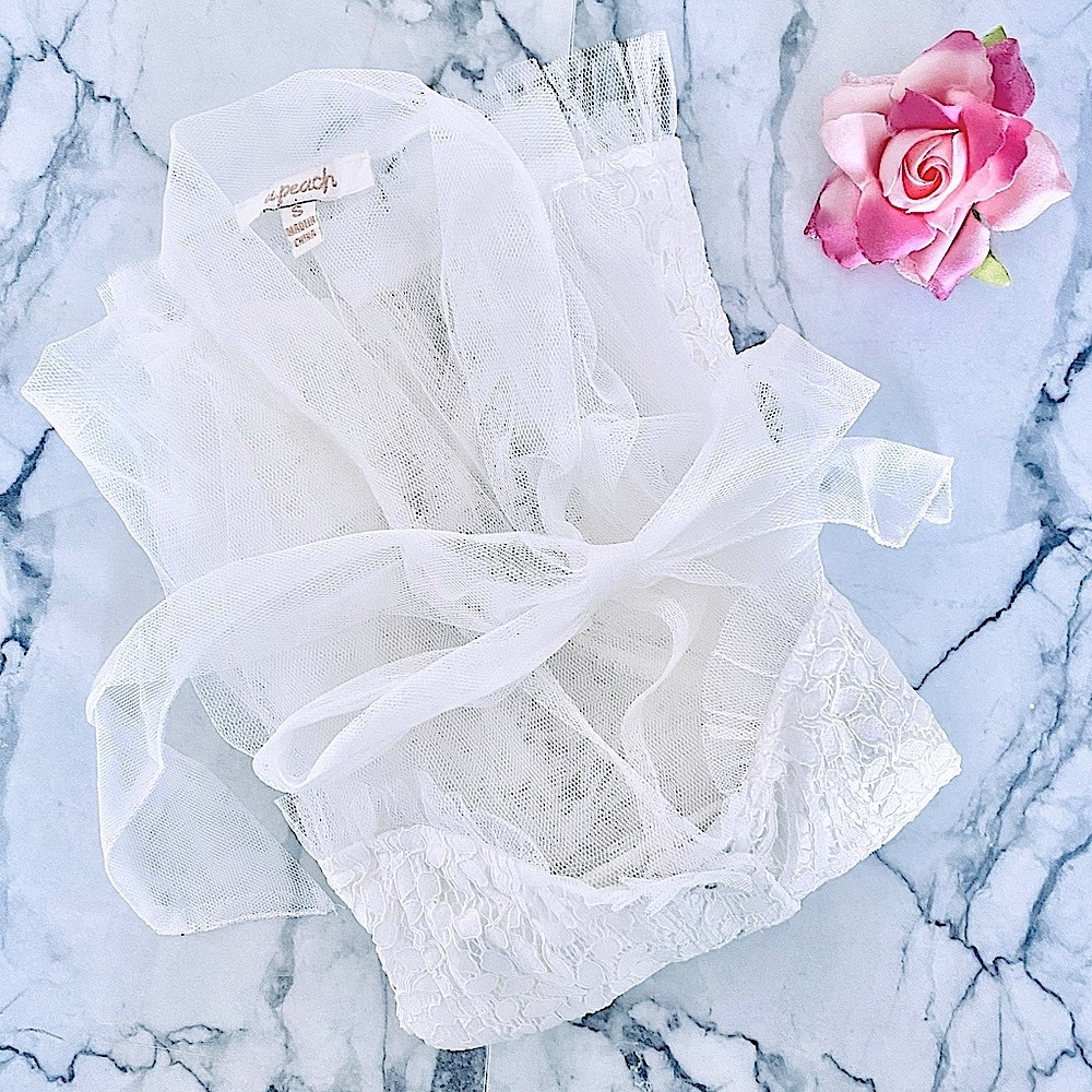 💕Beautiful White Lace Sheer Long Sleeve Top SZ S - Picture 14 of 14